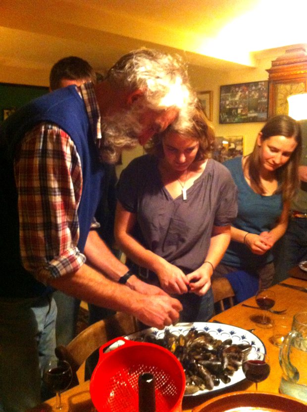 Preparing Mussels